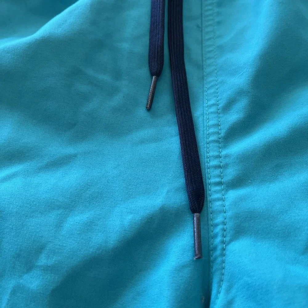 Nike Swim Shorts Mens M Blue Green Lined Graphic Logo NESSA570 Drawstring Pocket